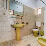 Appartement Leon***