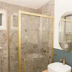 Leon*** Apartman *