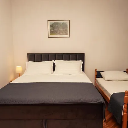 Leon*** Appartement *