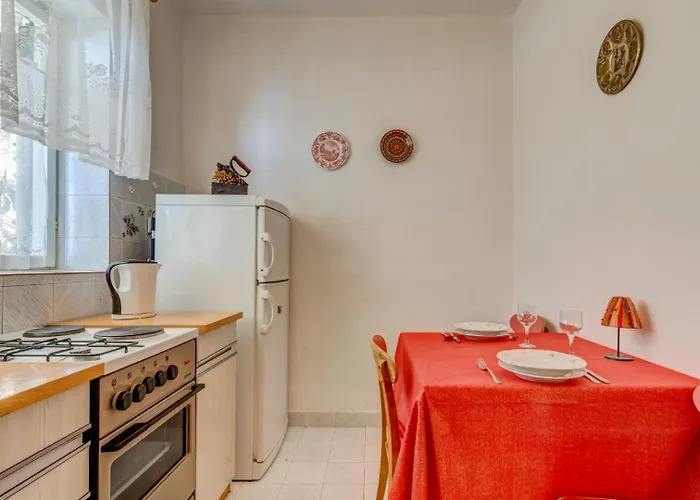Leon*** Apartament