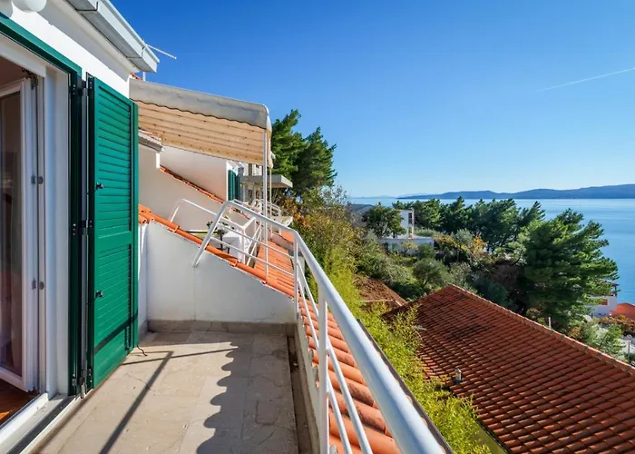 Апартаменты Leon*** Мимице