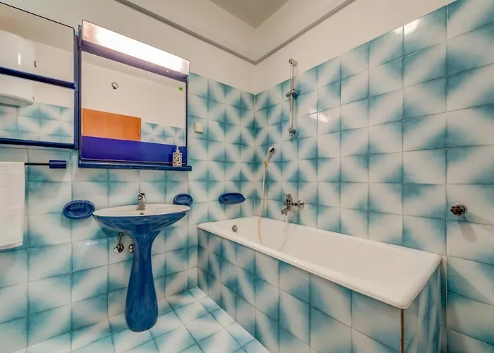 Apartament Leon*** Mimice