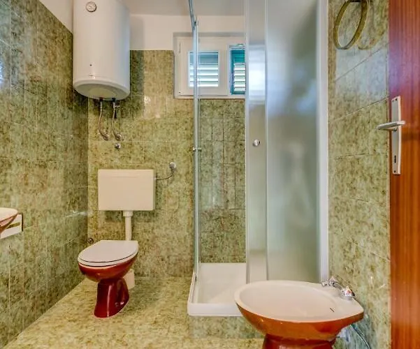 Leon*** * Мимице